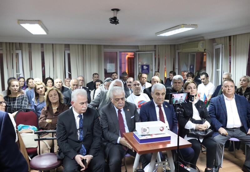 İstanbulda 8 Noyabr - Zəfər Günü qeyd olunub