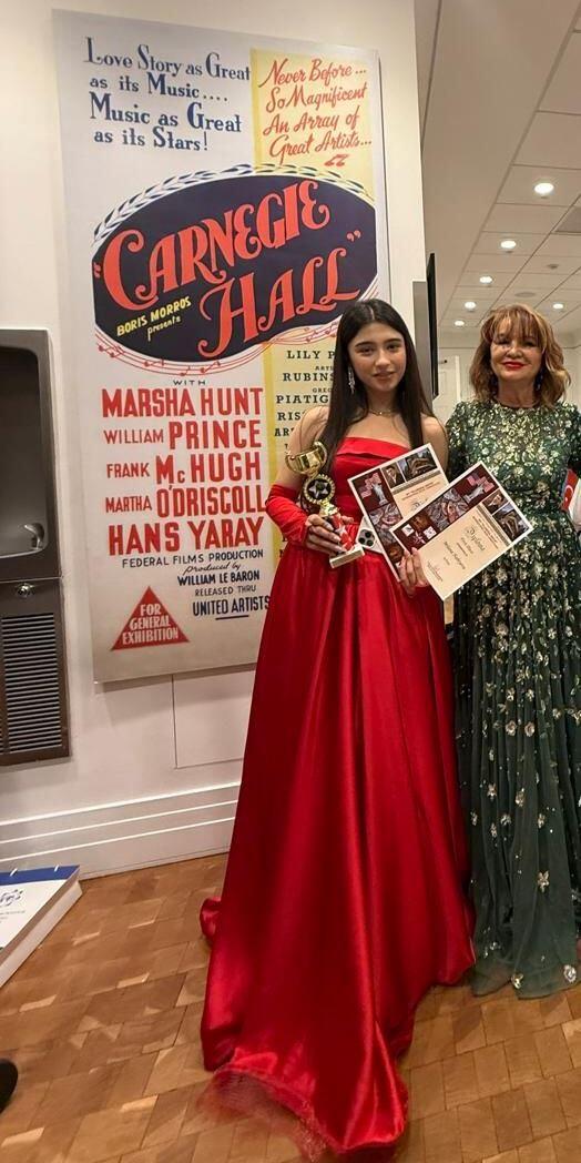 Воспитанники Айбениз Гашимовой стали победителями Florida Keys на сцене Карнеги-холл