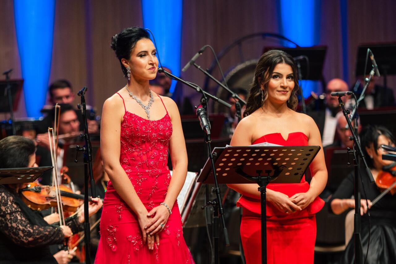 Вице-президент Фонда Гейдара Алиева Лейла Алиева присутствовала на концерте Пласидо Доминго в Центре Гейдара Алиева