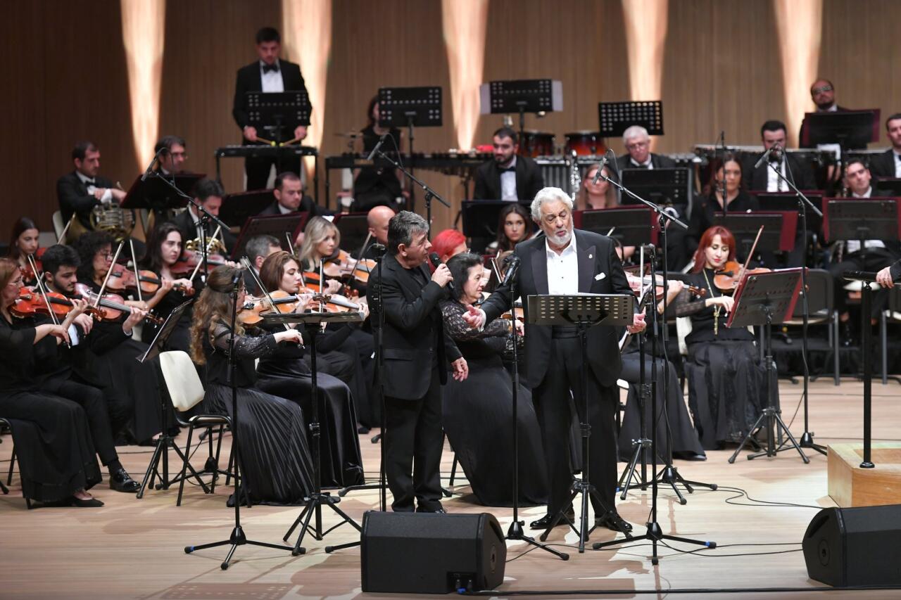 Вице-президент Фонда Гейдара Алиева Лейла Алиева присутствовала на концерте Пласидо Доминго в Центре Гейдара Алиева