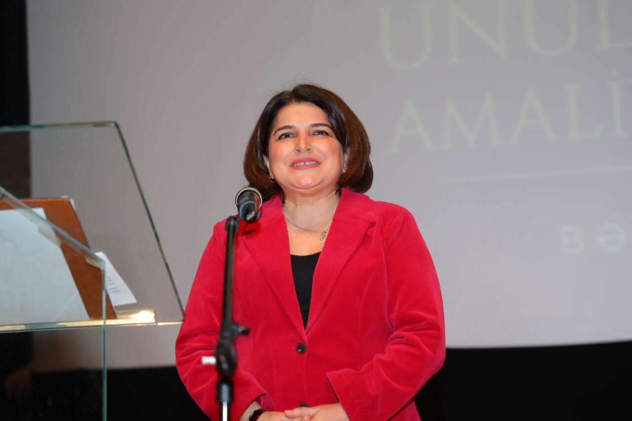 Не могу забыть. Амалия Панахова