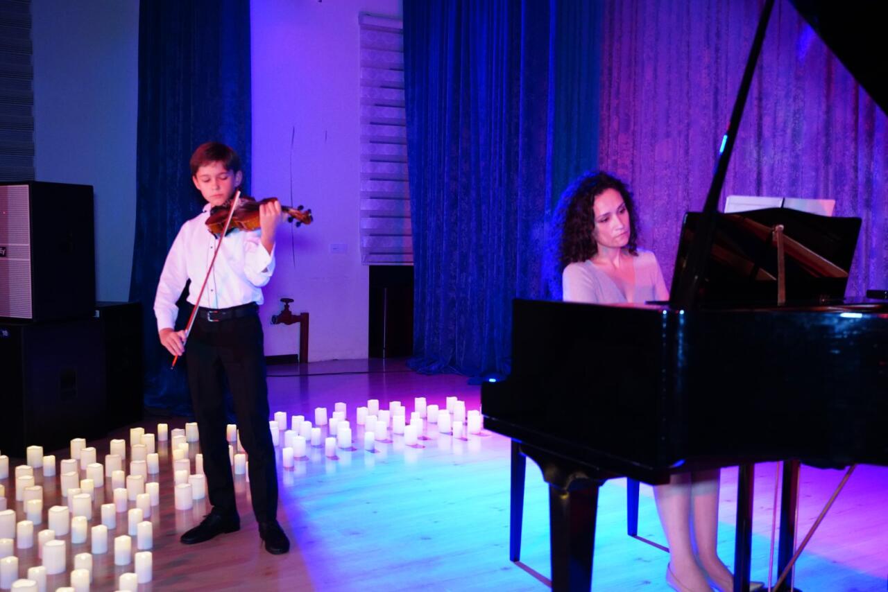 Талантливые дети создали в Баку атмосферу эпохи барокко