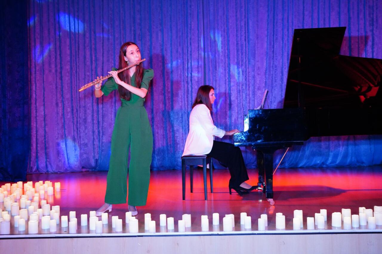 Талантливые дети создали в Баку атмосферу эпохи барокко