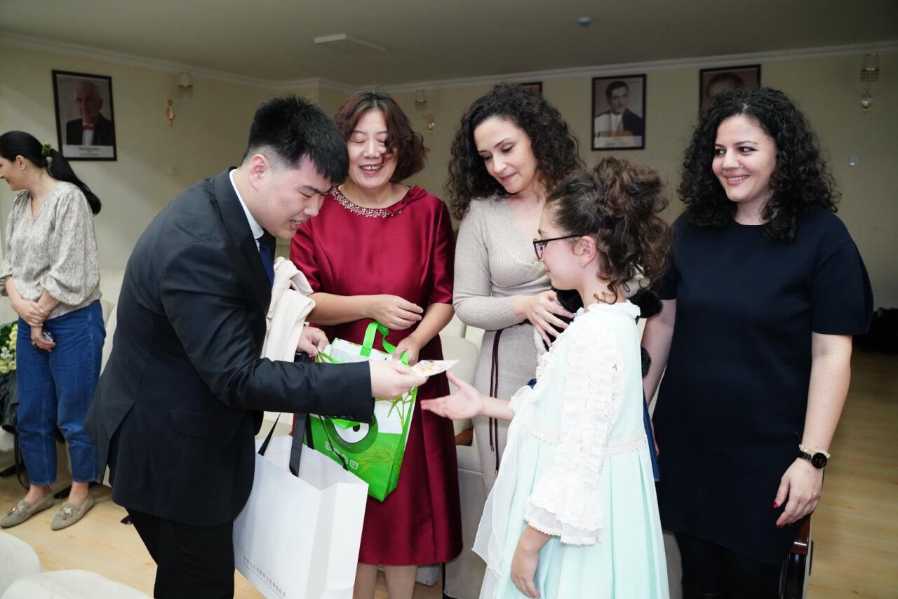 Талантливые дети создали в Баку атмосферу эпохи барокко