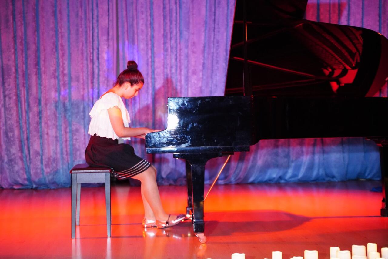 Талантливые дети создали в Баку атмосферу эпохи барокко