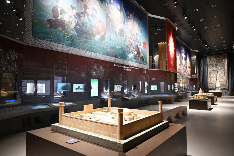 Президент Ильхам Алиев ознакомился с Центром исламской цивилизации в Ташкенте