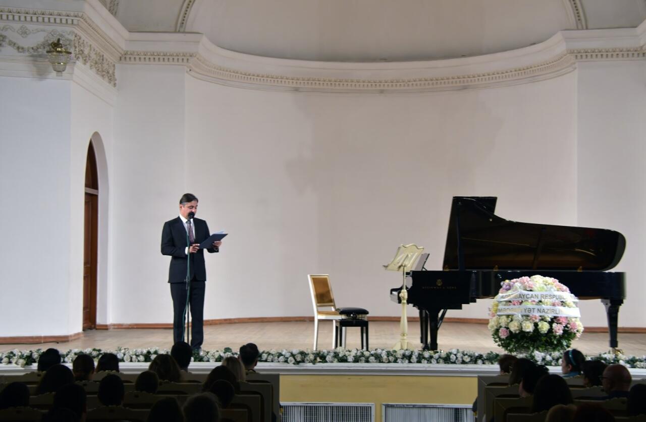 Грандиозное завершение BIAF 2025 с участием Дмитрия Ситковецкого и Фархада Бадалбейли и посвящением юбилею Полада Бюльбюлоглу