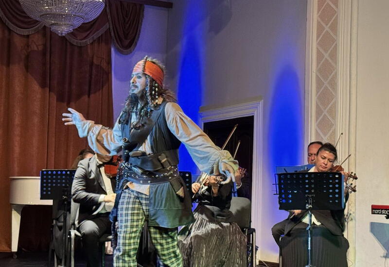 Когда театральная сцена Баку превращается в музыкальное кино