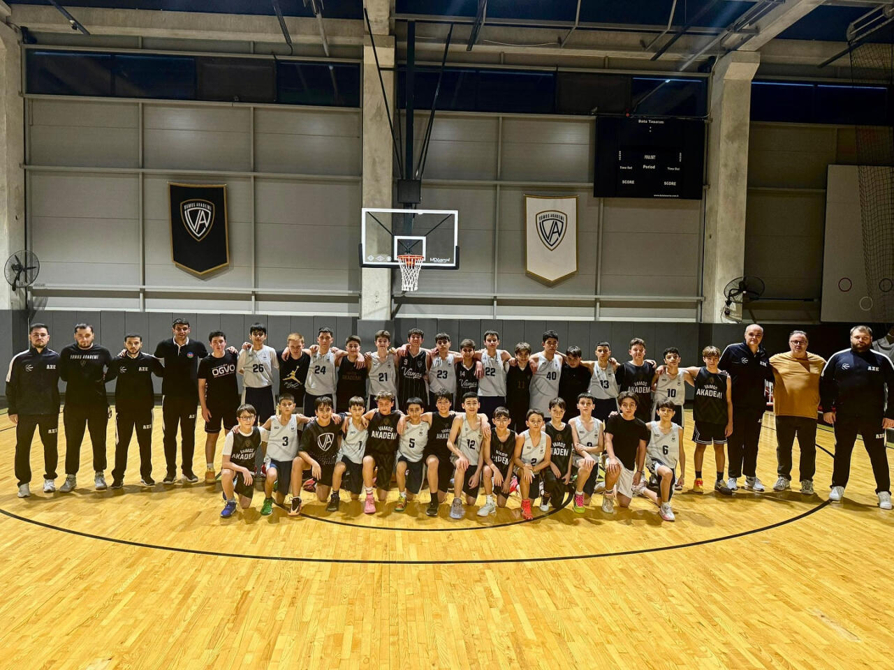 Сборная Азербайджана по баскетболу U-13 прошла сбор в Анкаре