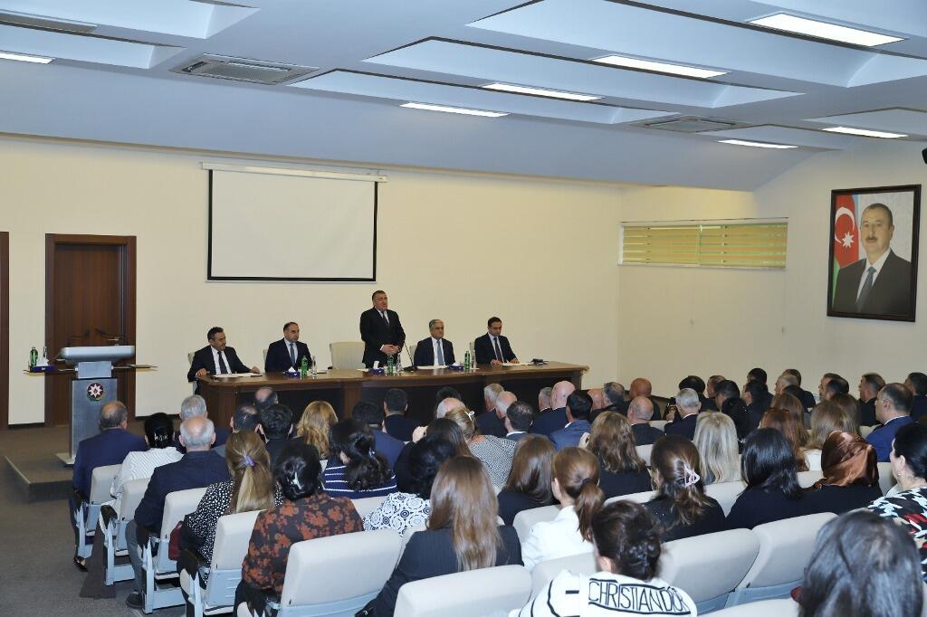 В Баку проходят совещания по подготовке к зиме