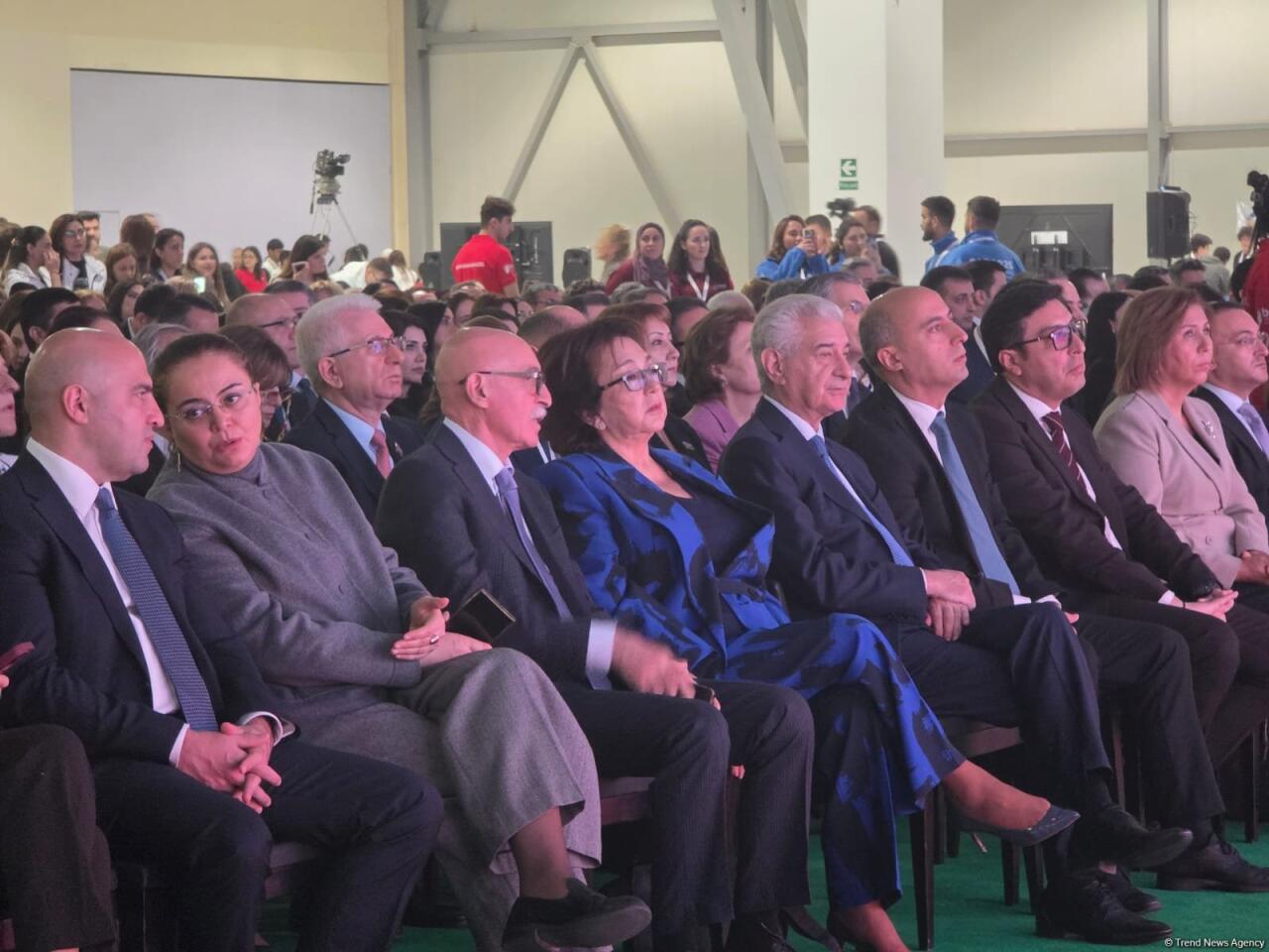 В Баку проходит церемония открытия Международного фестиваля STEAM Azerbaijan