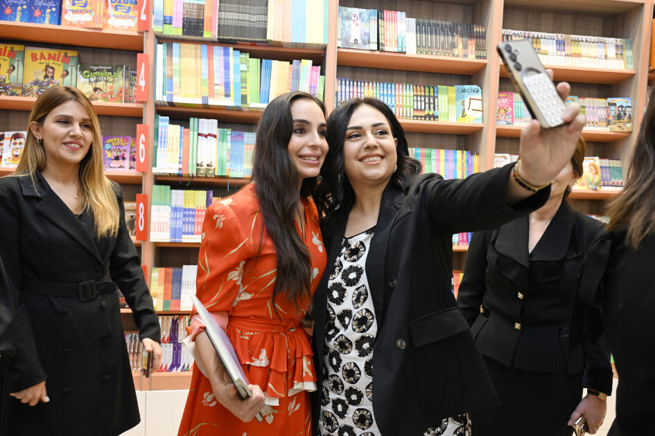 Состоялась церемония презентации книги «Мы изучаем азербайджанский язык»