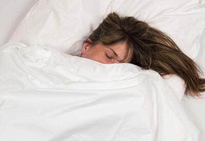 Врач предупредила о рисках использования утяжеленных одеял