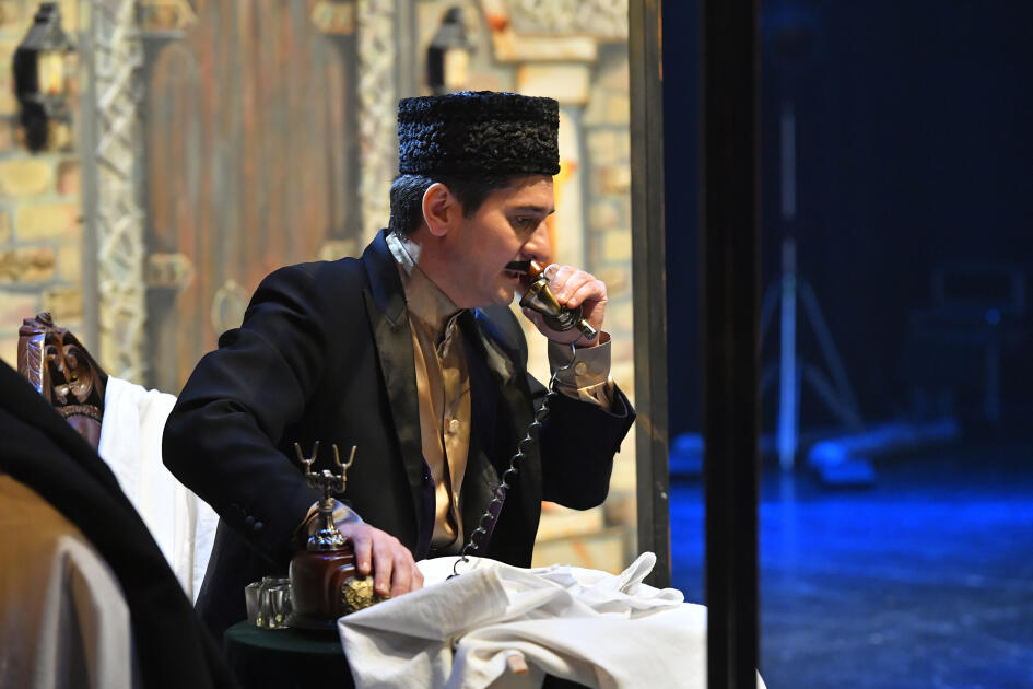 В Академическом музыкальном театре состоялась премьера спектакля «Гюльчохра и Аскер»