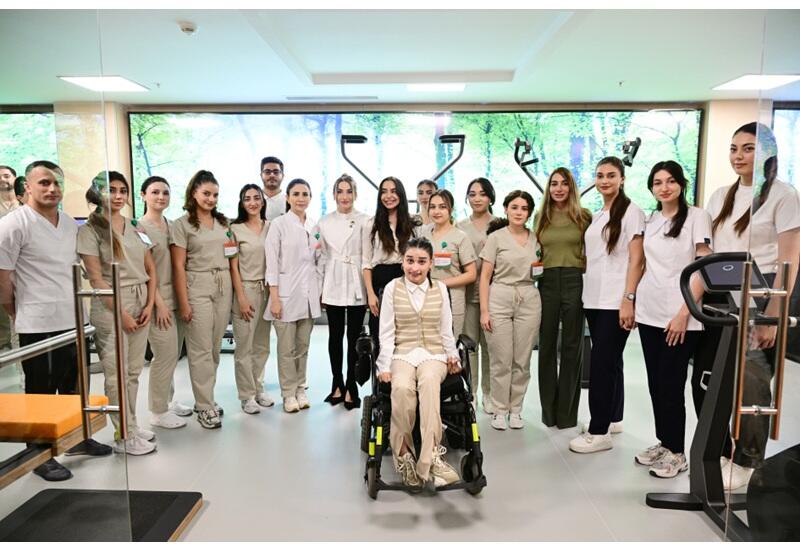 Yeni Klinikada Yeni Robotik Reabilitasiya və Sümük İliyi Transplantasiyası mərkəzlərinin açılış mərasimi olub