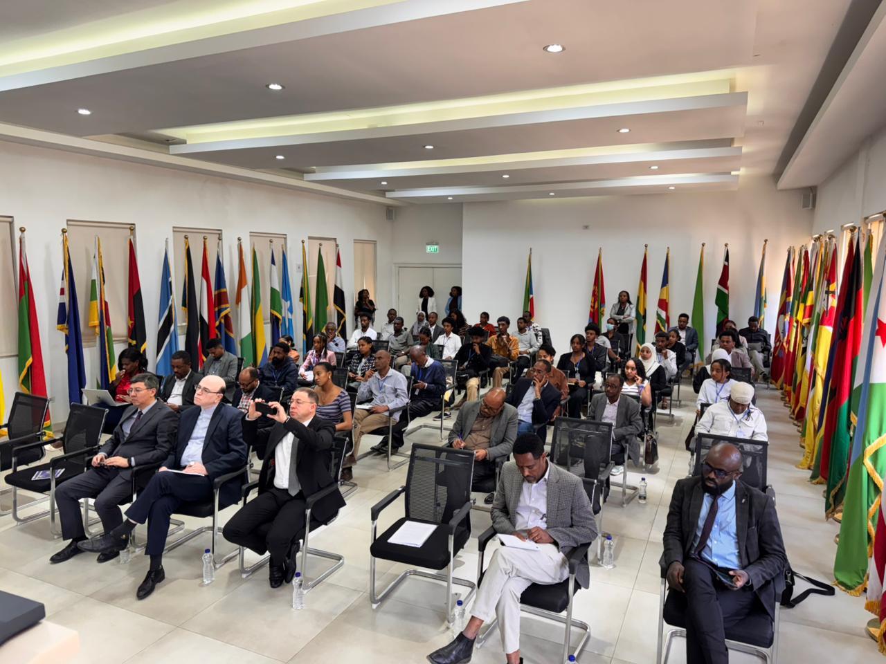 Prezidentin xüsusi tapşırıqlar üzrə nümayəndəsi Elçin Əmirbəyov Efiopiyada işgüzar səfərdə olub