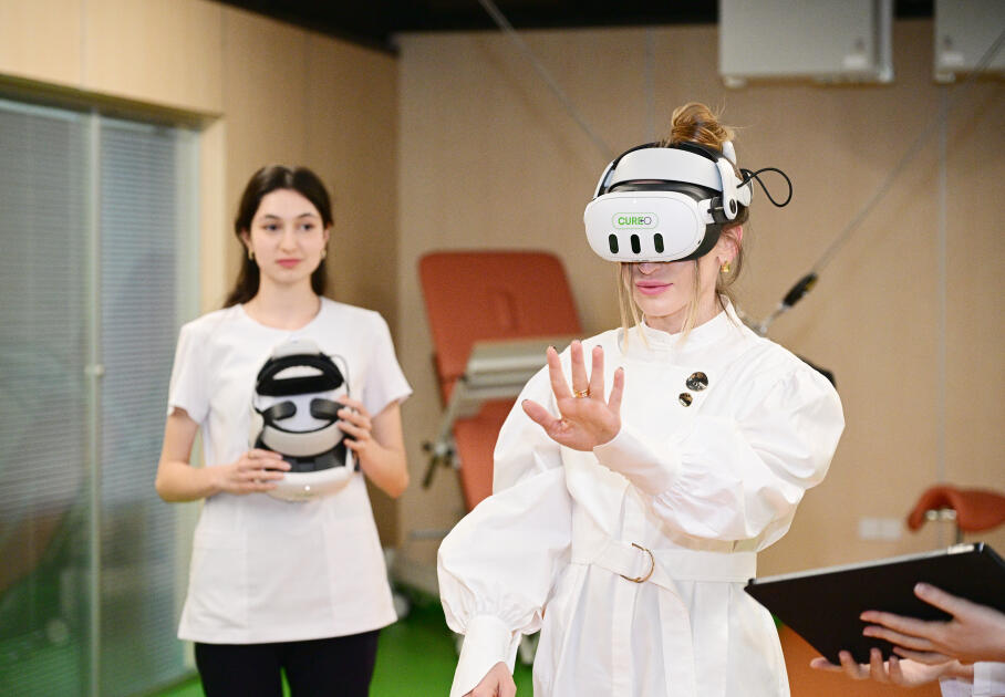 Yeni Klinikada Yeni Robotik Reabilitasiya və Sümük İliyi Transplantasiyası mərkəzlərinin açılış mərasimi olub