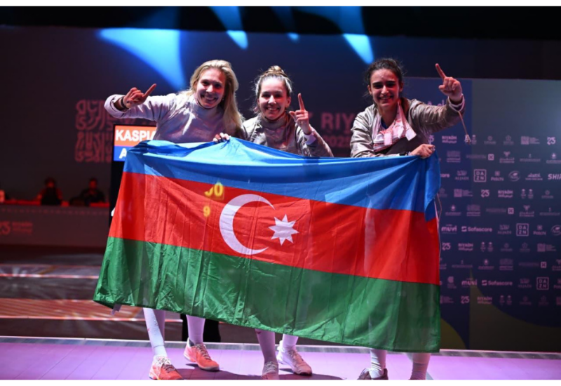 Азербайджанские саблистки завоевали золотые медали на VI Играх исламской солидарности