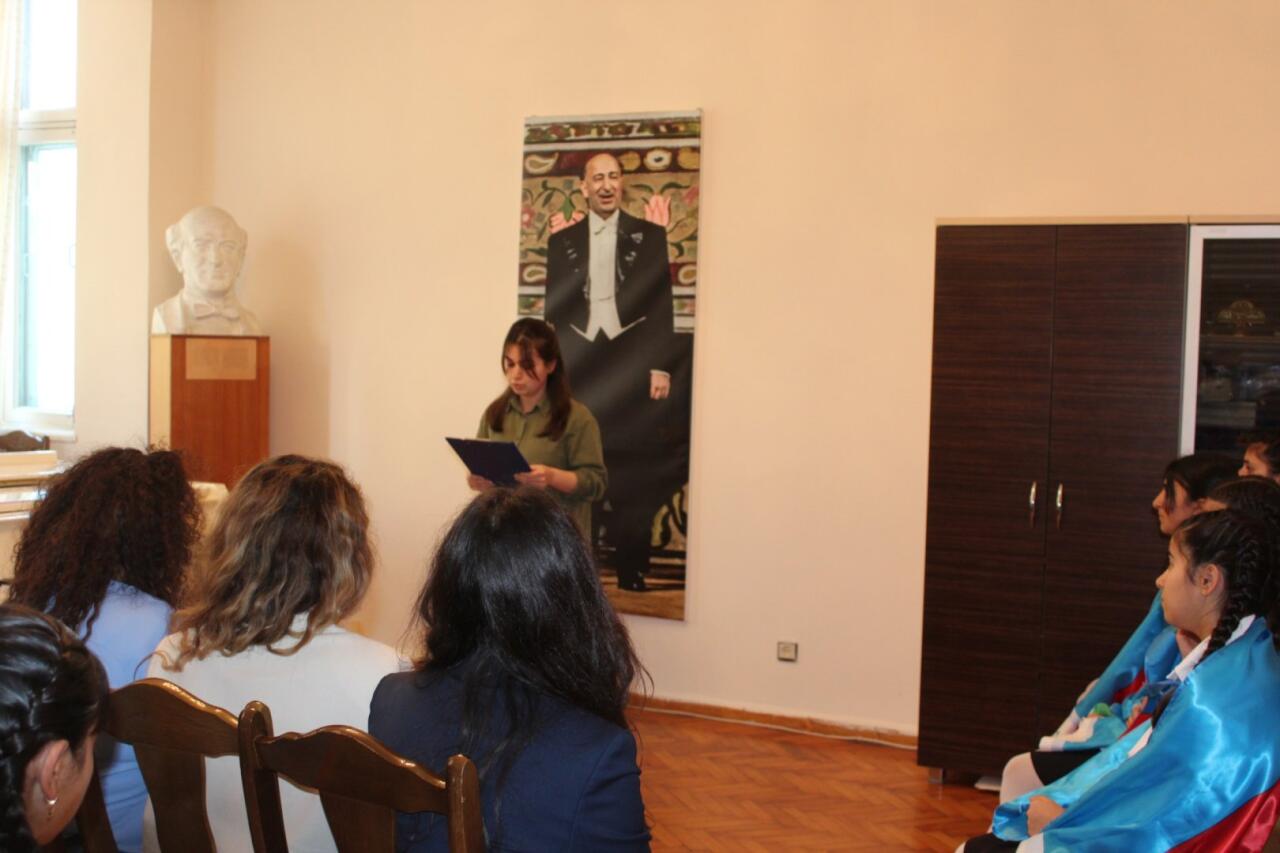 В Мемориальном музее Бюльбюля прошло мероприятие, посвященное правовому просвещению среди школьников