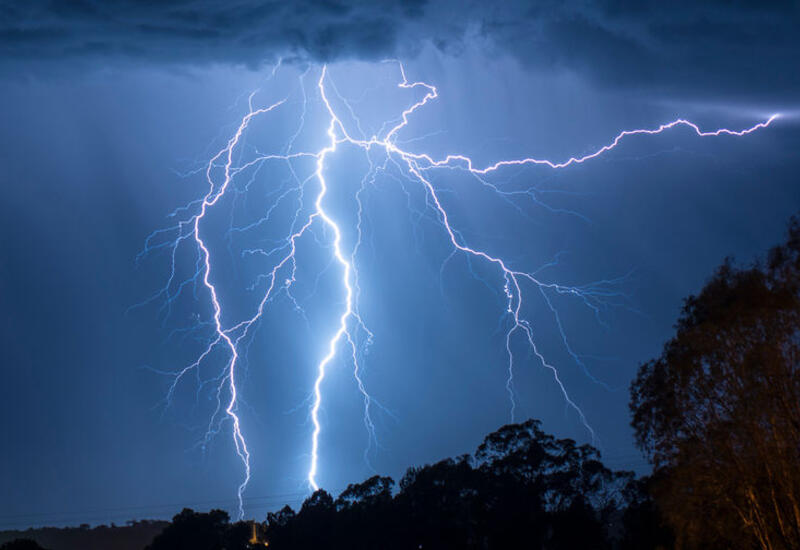 Физики раскрыли тайну образования молнии