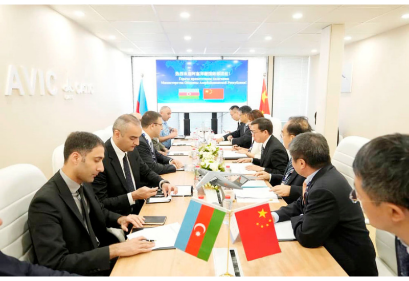 Заместители министра обороны Азербайджана приняли участие в выставке «Dubai Airshow 2025»