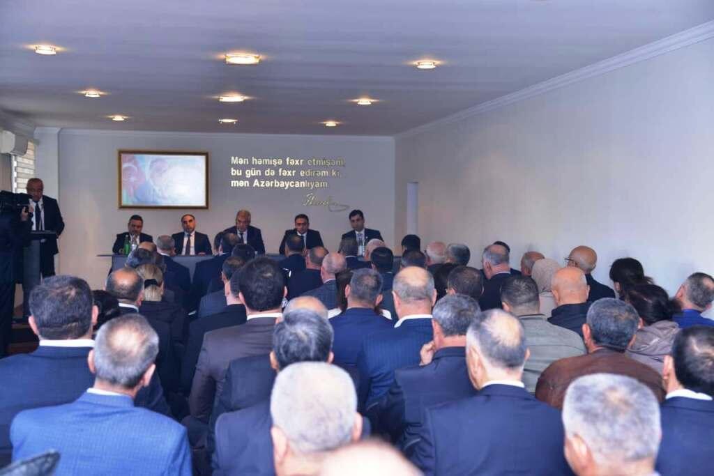 Paytaxtın daha üç rayonunda qarlı havalara  hazırlıqla bağlı müşavirələr keçirildi