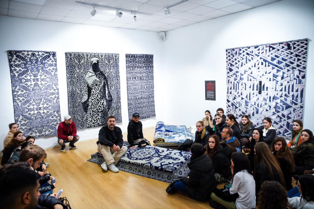 В Тиране состоялось открытие выставки ковров "Азерхалча"