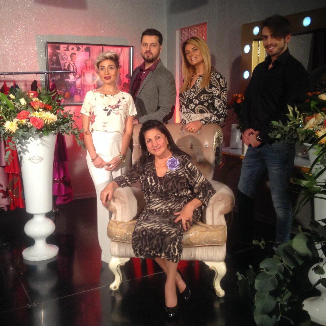 "Белый цветок" Роза Джалилова - выступление перед Сталиным, открытка от Фиделя Кастро, в суровом режиме Саддама Хусейна