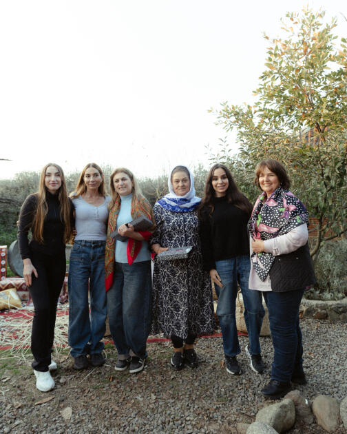 Leyla Əliyeva, Arzu Əliyeva və Alena Əliyeva Lənkəranda fermer təsərrüfatı ilə tanış olublar