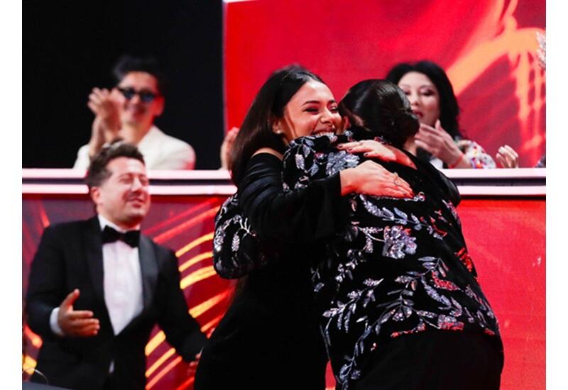 Самира Эфенди дала максимальный бал в финале Silk Way Star участнику из Армении