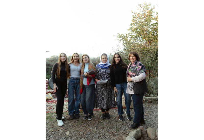 Leyla Əliyeva, Arzu Əliyeva və Alena Əliyeva Lənkəranda fermer təsərrüfatı ilə tanış olublar