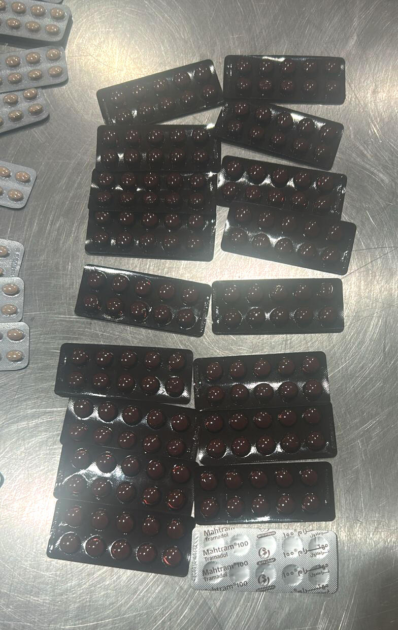 Изъяты тысячи психотропных препаратов, ввезенных из Тебриза в Баку