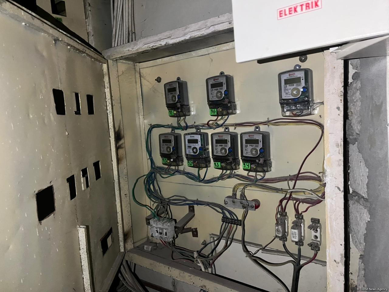 Yasamalda yanğın baş verən binanın elektrik şaxtasından