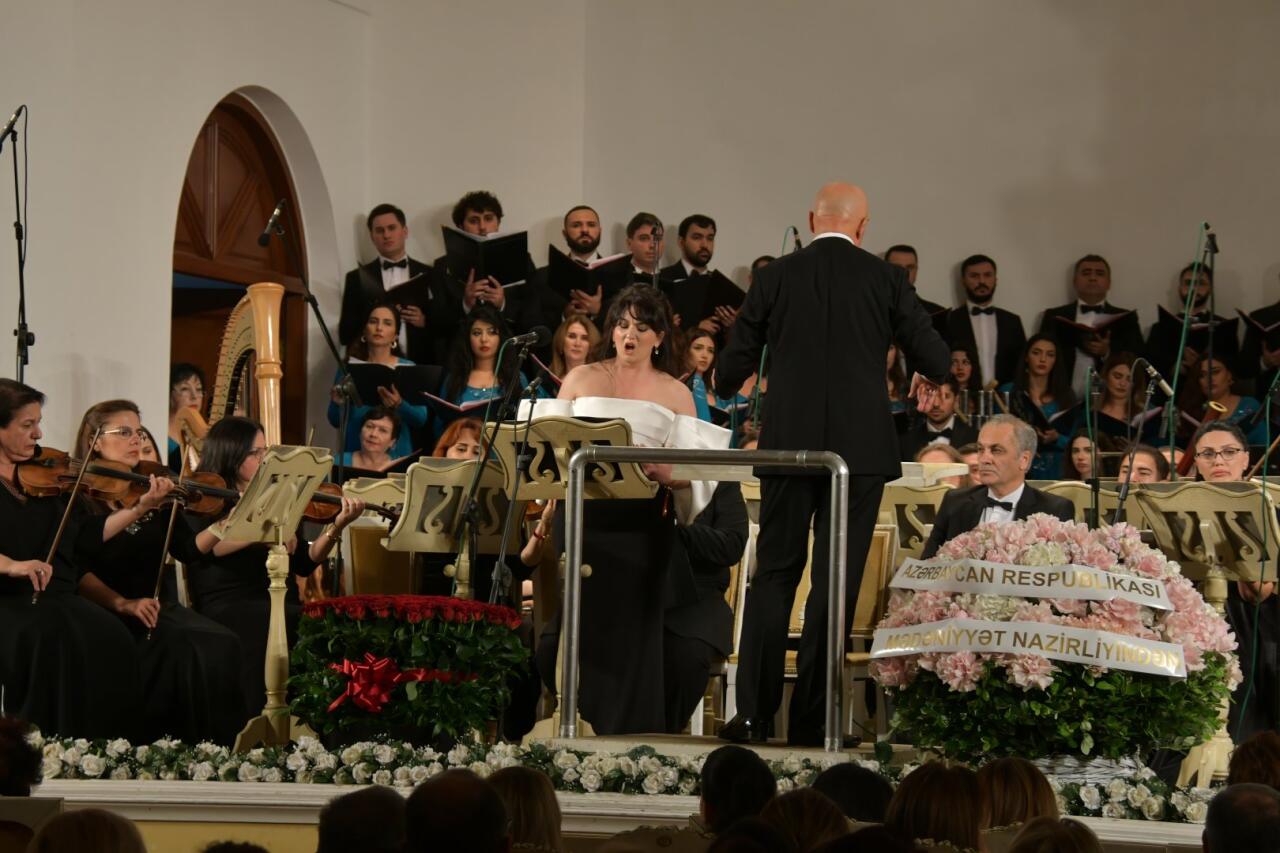 В Баку состоялся концерт в честь 90-летия со дня рождения композитора Васифа Адигёзалова
