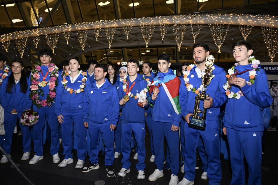 Азербайджанские спортсмены, успешно выступившие на Исламиаде, вернулись на родину