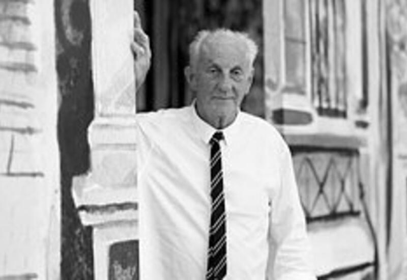 Умер одевавший принцессу Диану дизайнер