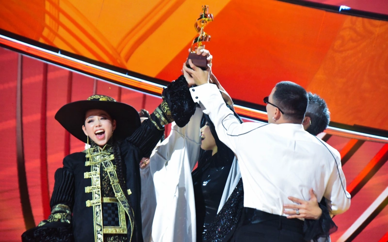 В Казахстане определился победитель мегапроекта Silk Way Star с участием представителей Азербайджана