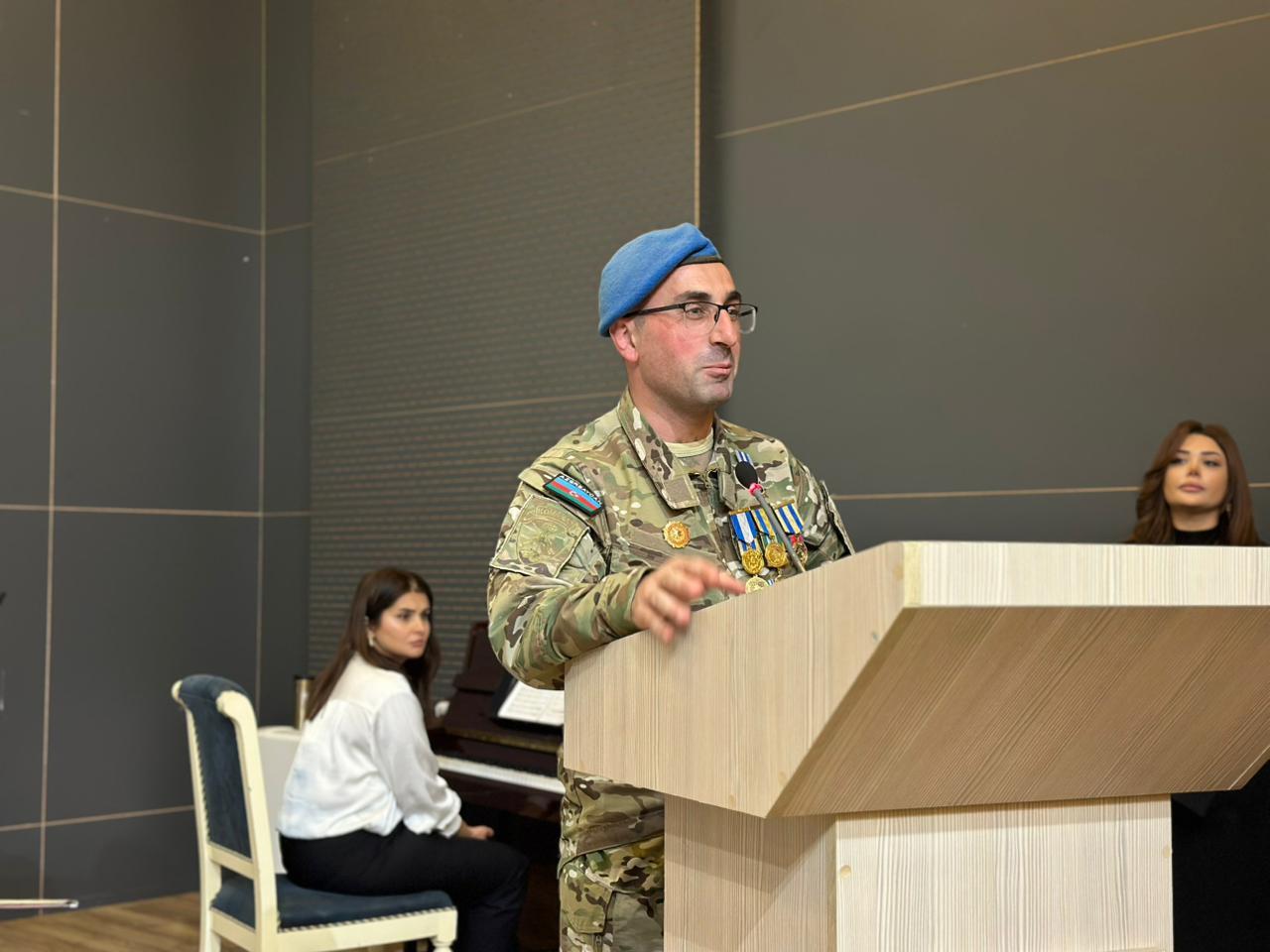 В Гянджинской государственной филармонии прошел вечер "Один день детей победителей в культуре"