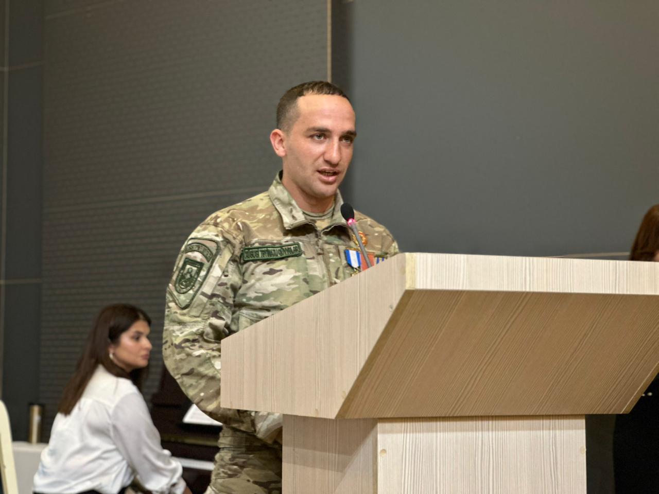 В Гянджинской государственной филармонии прошел вечер "Один день детей победителей в культуре"