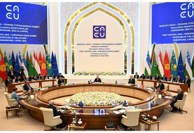 Европейцы ищут пути транзита из Центральной Азии - без Азербайджана никуда