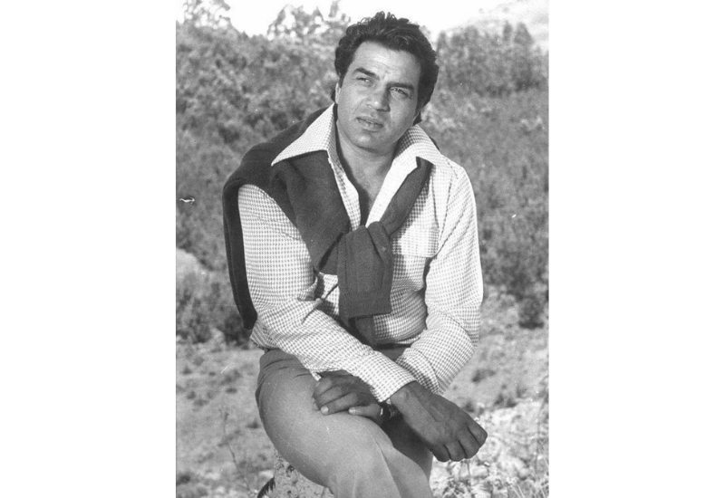 Ушел из жизни знаменитый индийский актер Дхармендра