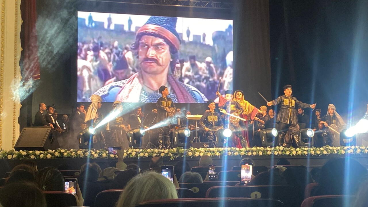 Состоялся грандиозный концерт Академии творчества Айбениз Гашимовой, посвященный 140-летию Узеира Гаджибейли