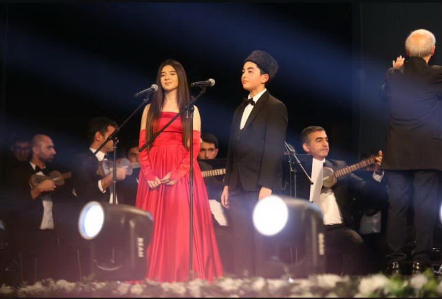 Состоялся грандиозный концерт Академии творчества Айбениз Гашимовой, посвященный 140-летию Узеира Гаджибейли