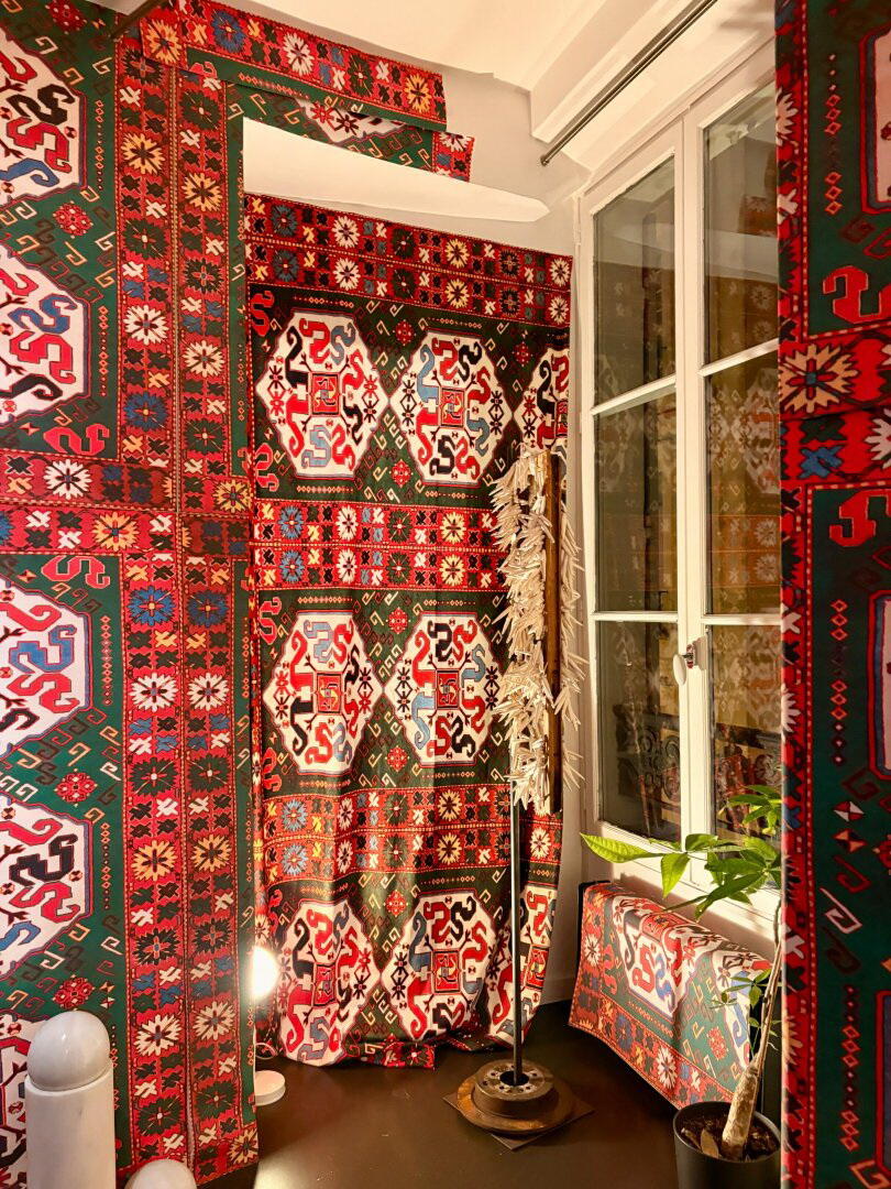 В Париже представлен азербайджанский караван-сарай щедрости