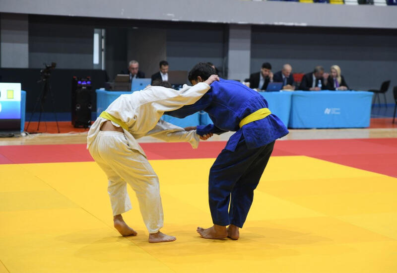 В Азербайджане продолжается IV тур Лиги по дзюдо U-17