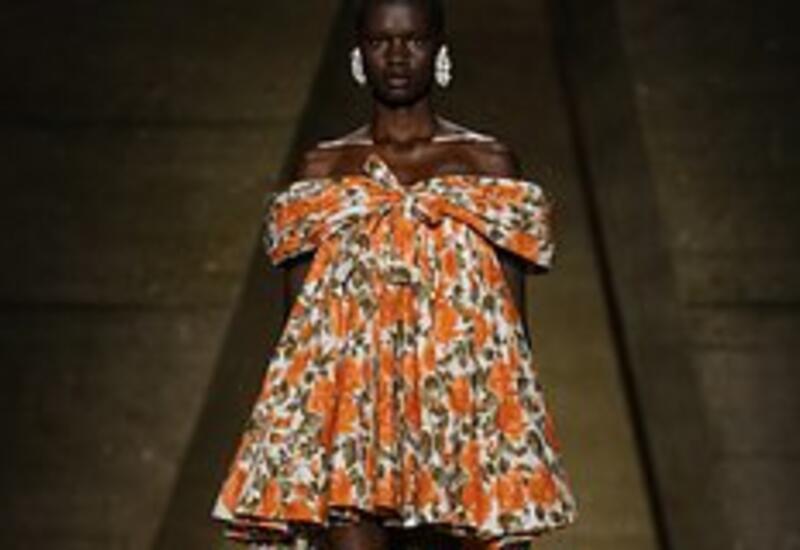 Микроплатья назвали трендом 2026 года