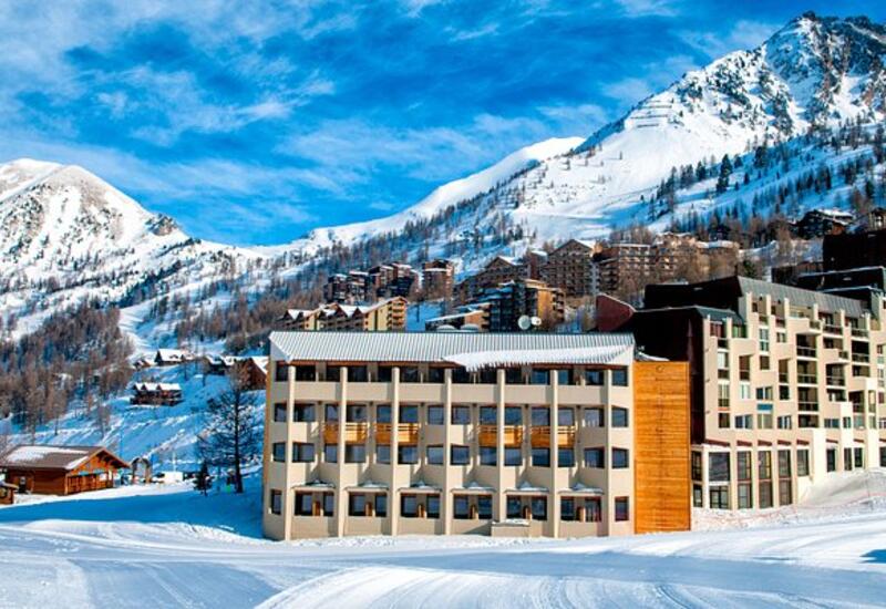 Хвост виляет собакой: антиазербайджанская провокация на Лазурном берегу