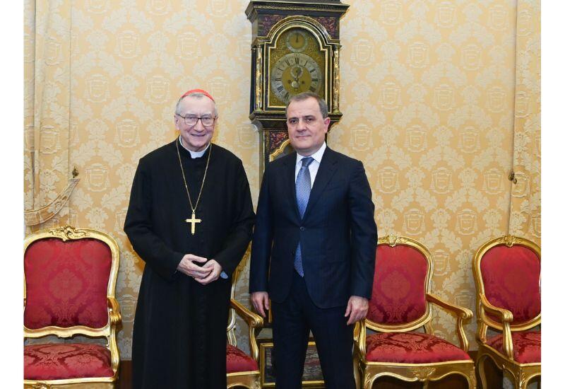 Обсуждены текущее состояние и перспективы развития отношений между Азербайджаном и Ватиканом