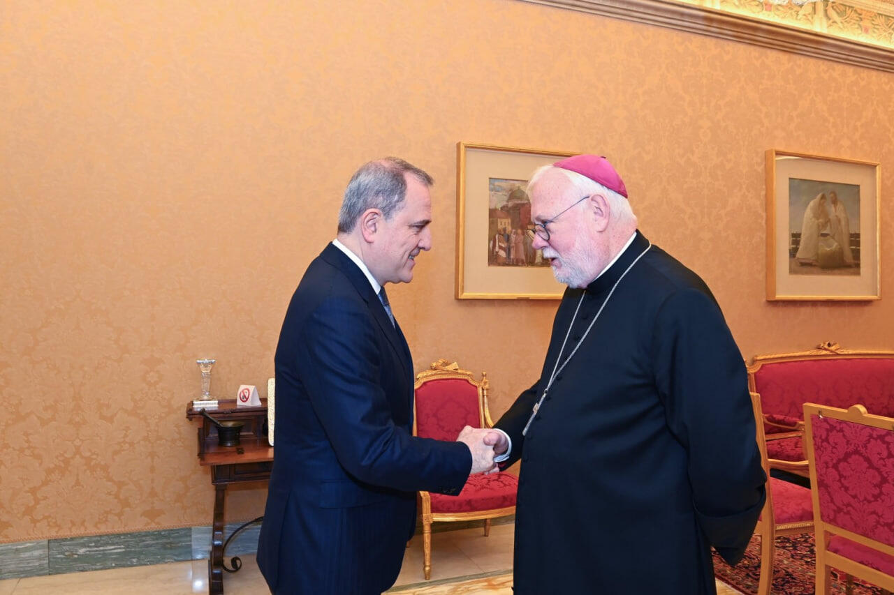 Azərbaycan və Vatikanın qlobal sülh təşəbbüslərinin təşviqi sahəsində fəal əməkdaşlığı müzakirə olunub