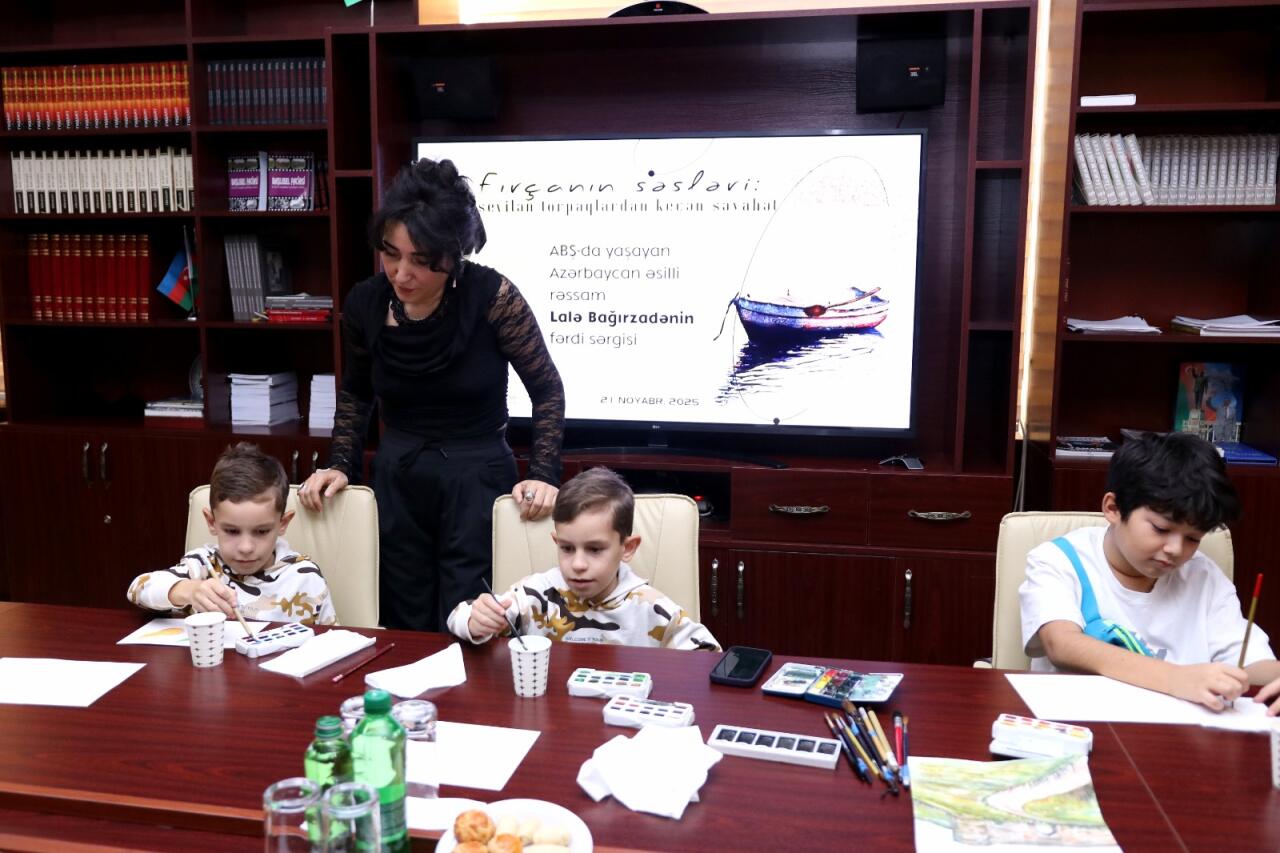 В Ичеришехер прошла выставка картин Лалы Багирзаде